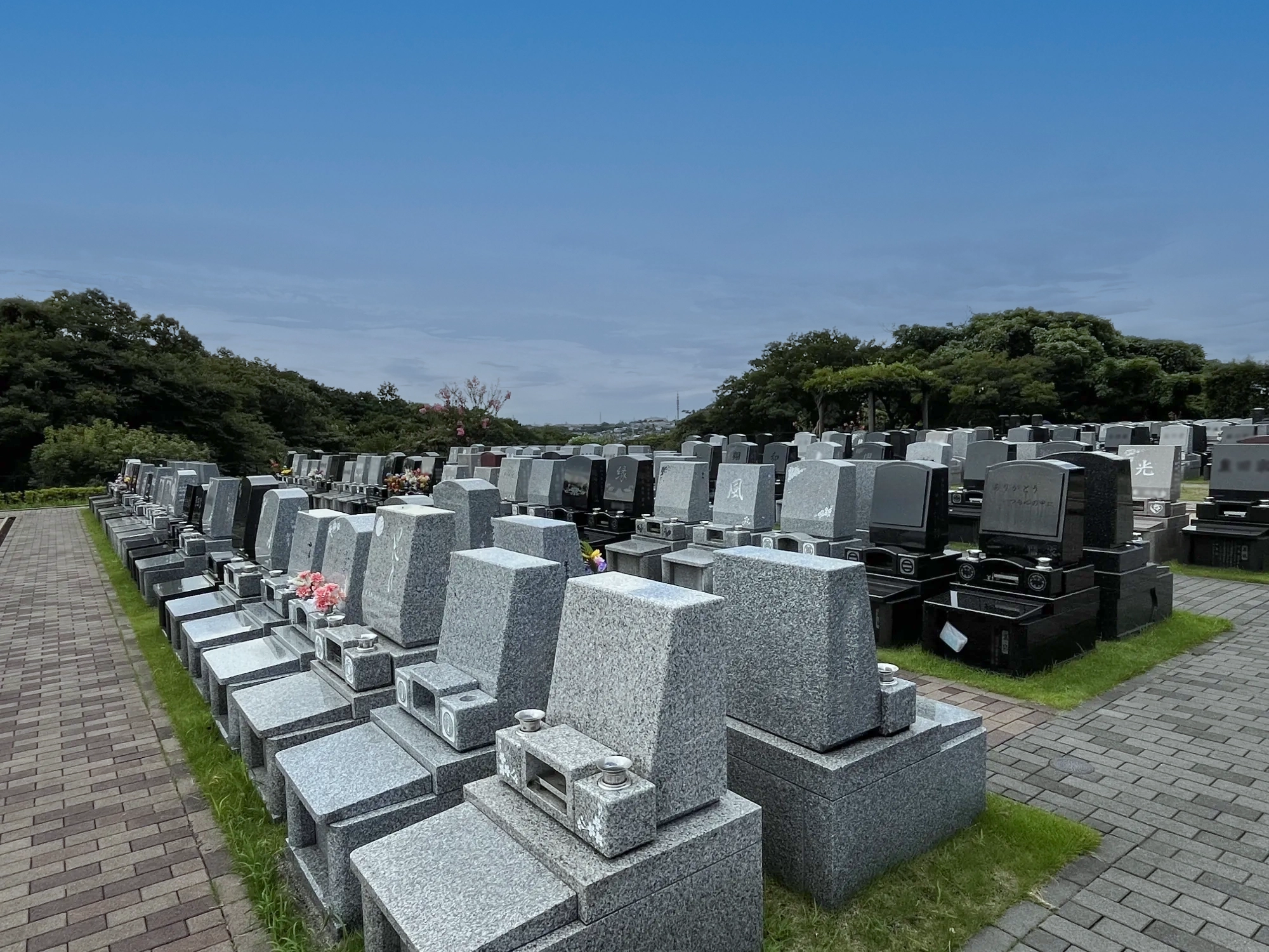 斜めから見たゆとり墓地