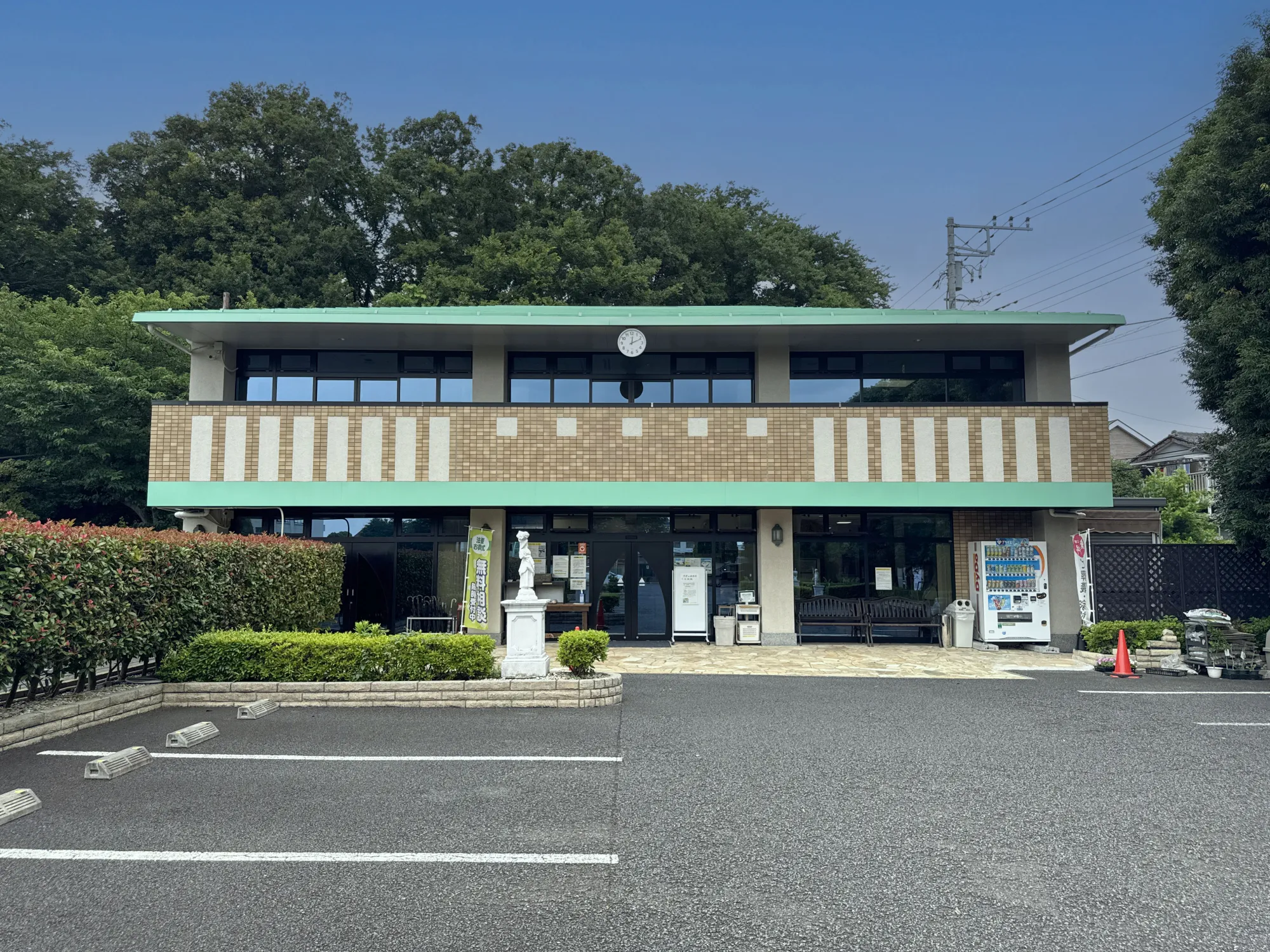 管理棟
