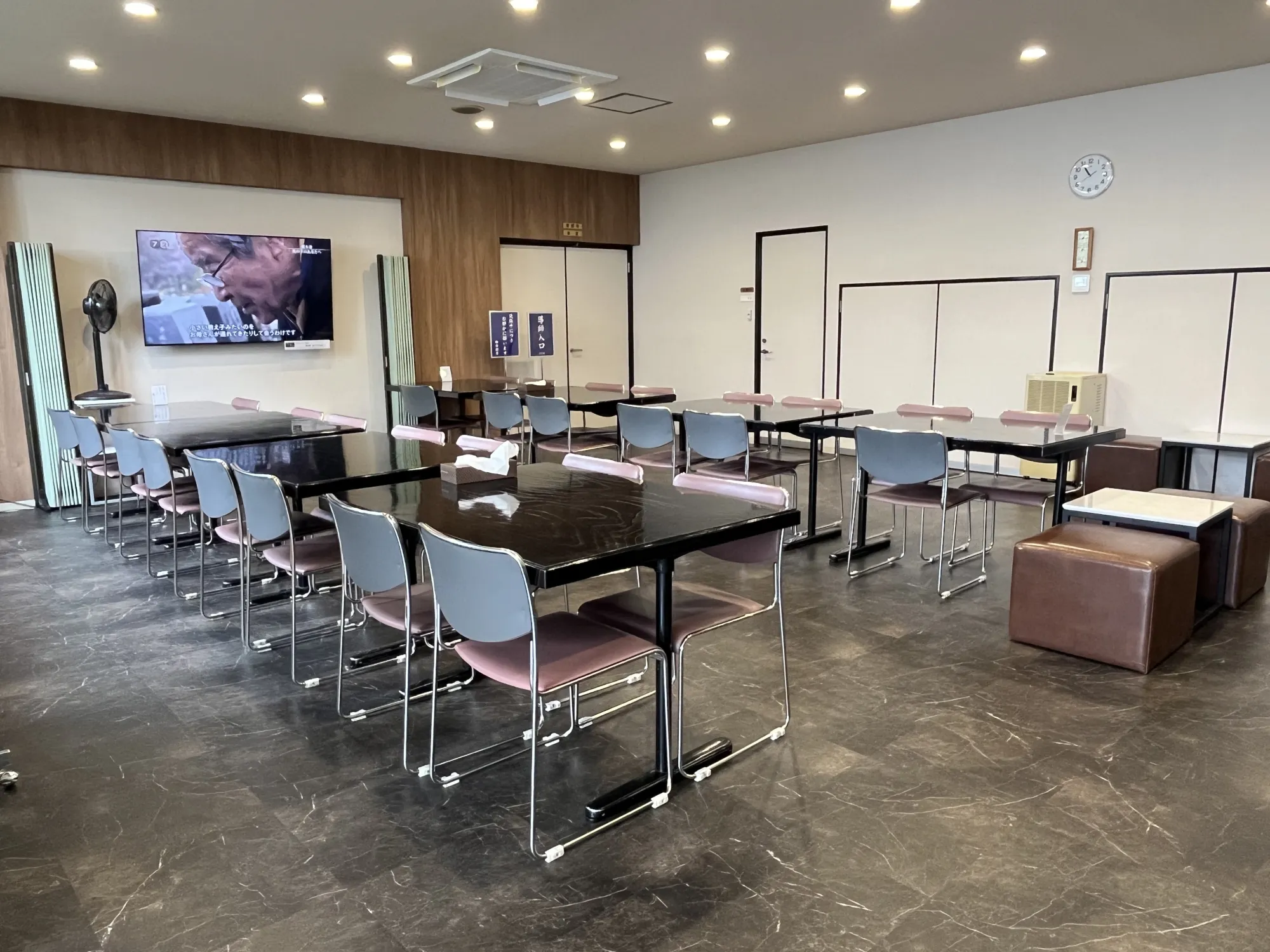 町田いずみ浄苑 会食・休憩用ホール
