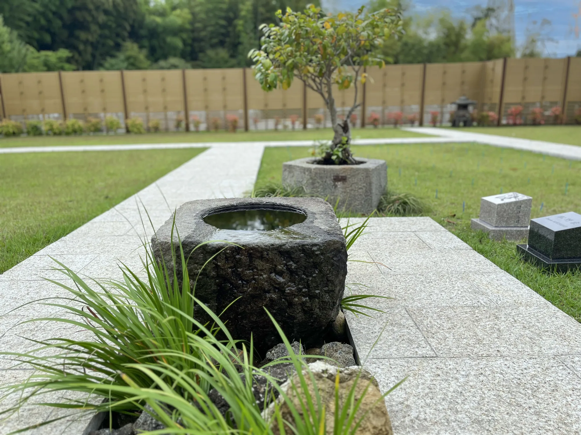 「華」女性専用個別永代埋蔵墓 区画