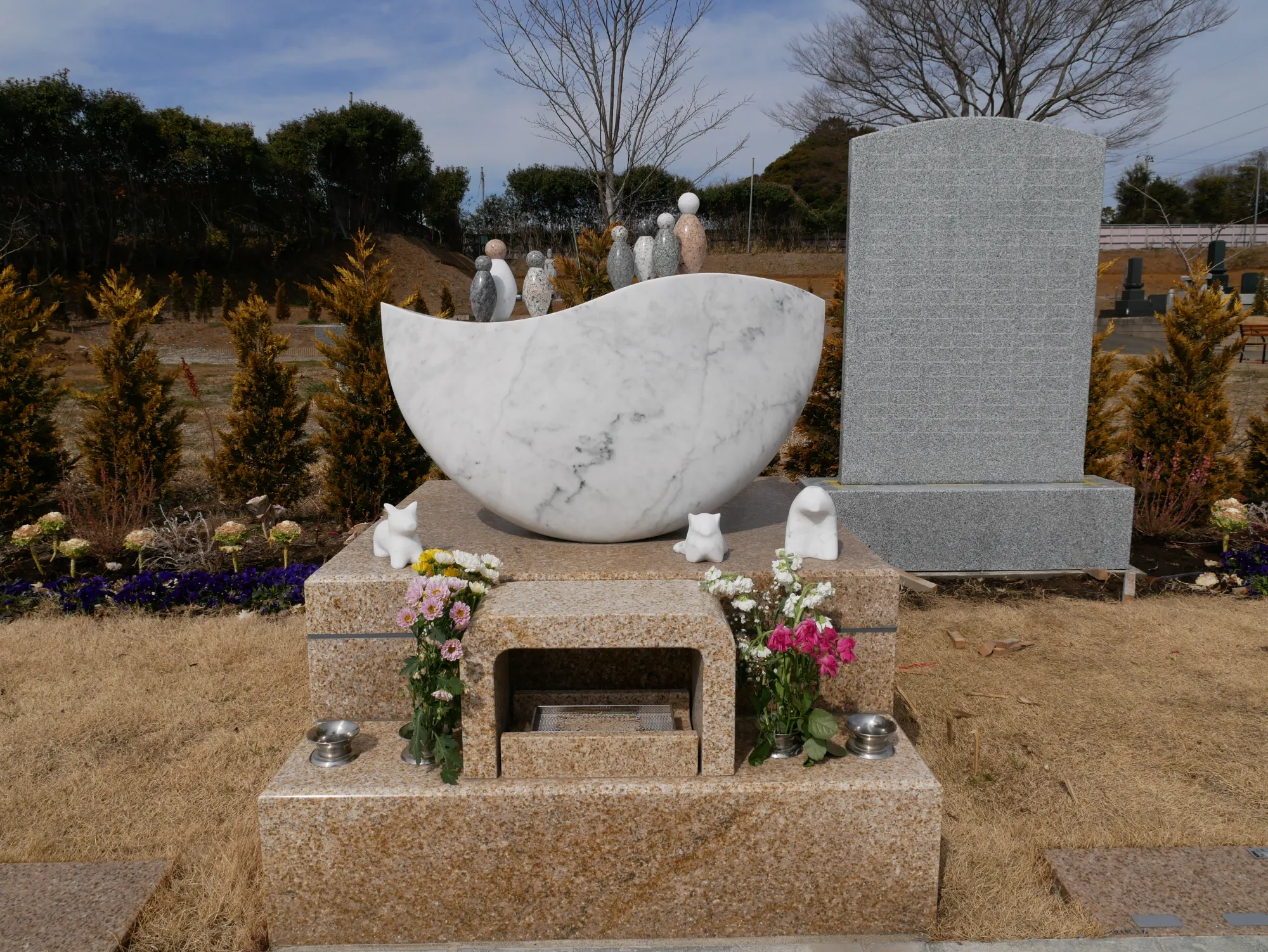 園内のモニュメント