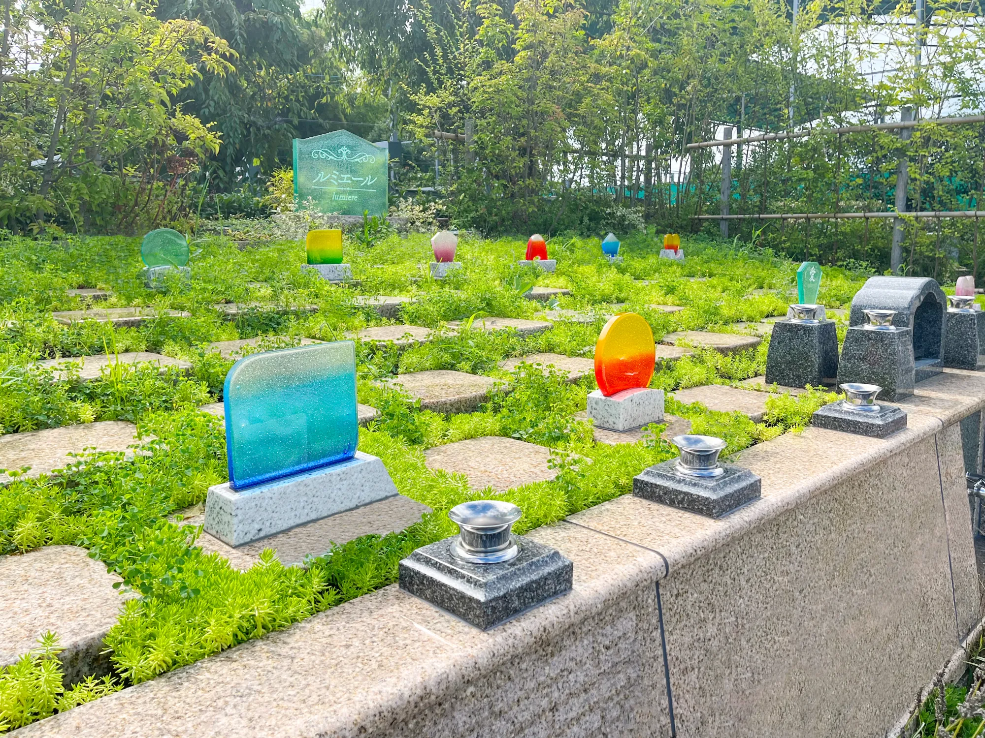 相模ふれあいの杜 田名聖地霊園 光り墓「ルミエール」デザイン例4